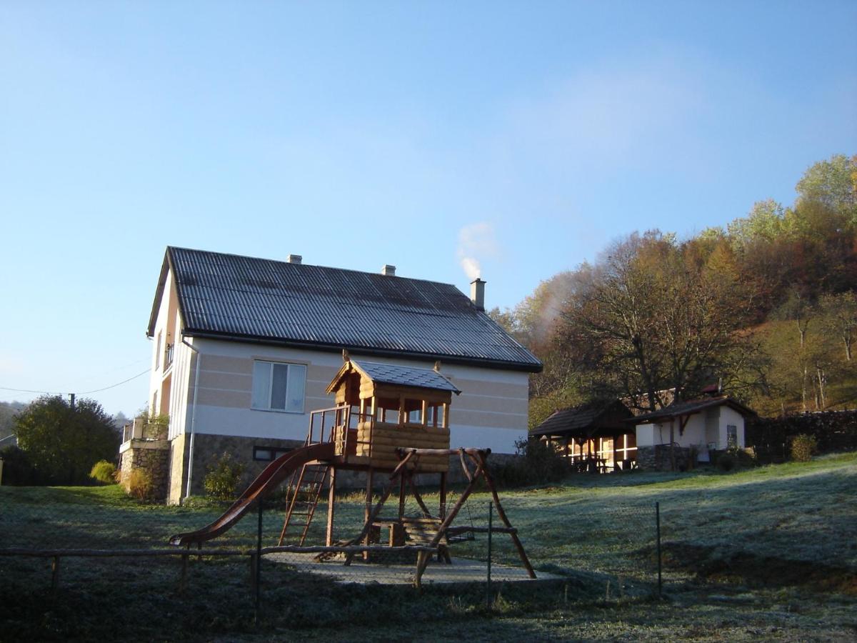 Sadiba Liskovec Villa Dubrynychi Bagian luar foto